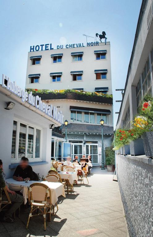 Le Cheval Noir Hotel Paris Pantin Exterior photo